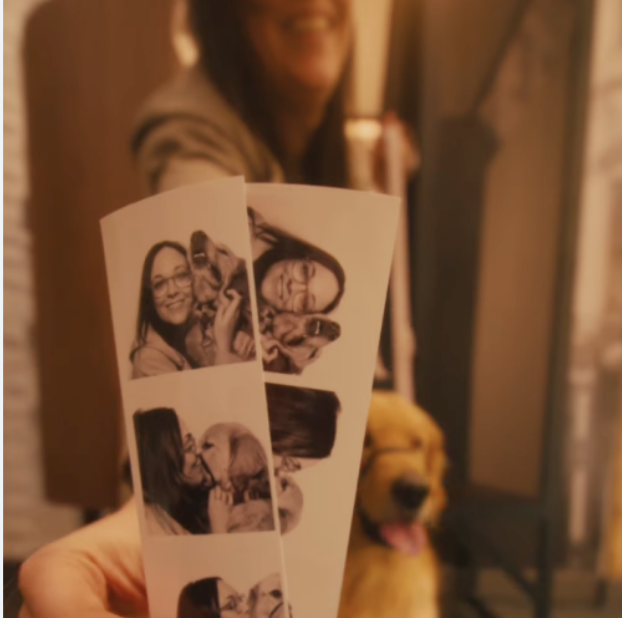 vancouver photobooth contest